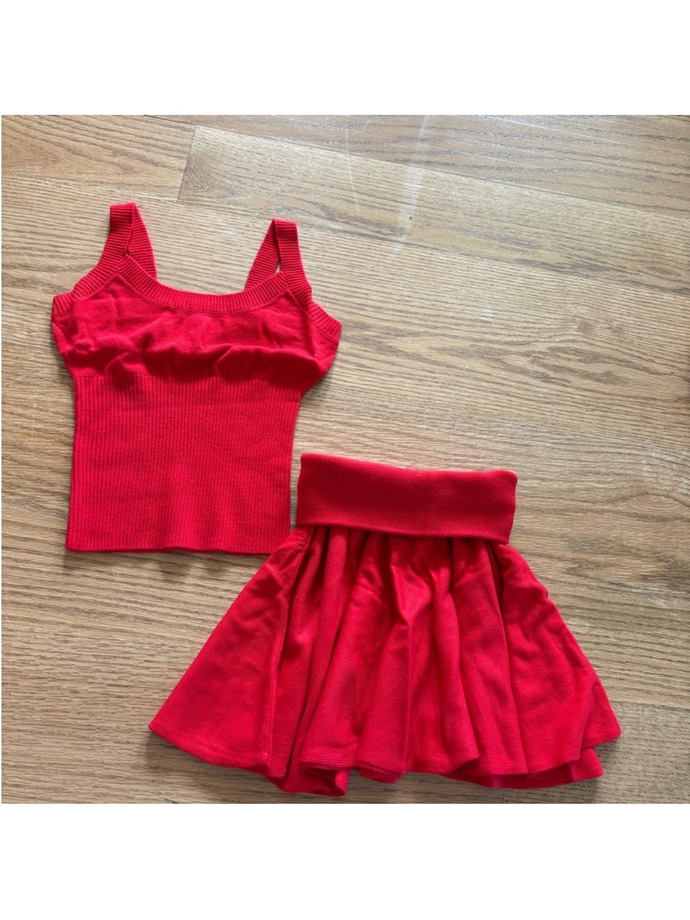 Frankie’s bikinis red knit set